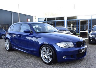 BMW 1-serie 118i m-sport le mans blauw youngtimer