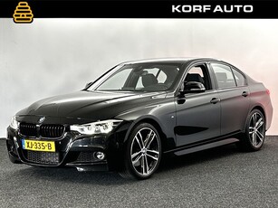 BMW 3 Serie 318i M Sport / Leder / HUD / LED / NaviPro