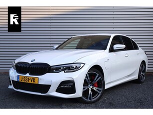 BMW 3-serie 330e M-Sport / Leder / Camera / Hifi / 19inch