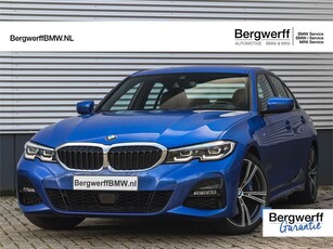 BMW 3-serie 330i M-Sport - M-Sportdifferentieel - Camera -