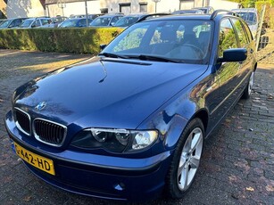 BMW 3-serie Touring 318i NIEUWSTAAT