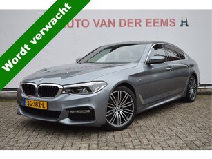 BMW 5 Serie 520i High Executive M-Pakket / Nap / Schuifdak