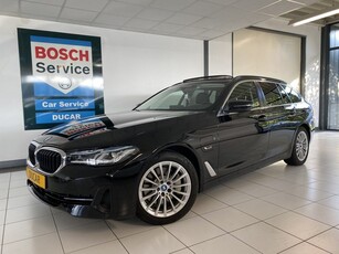 BMW 5 Serie Touring 520e Business Edition Plus Panoramadak