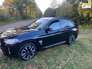 BMW IX3 High Exe panoramadak harman kardon