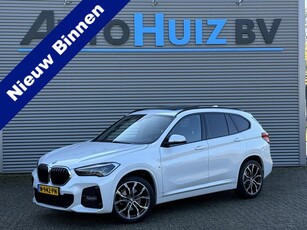 BMW X1 sDrive18d High Executive M Sport Trekhaak Panoramdak