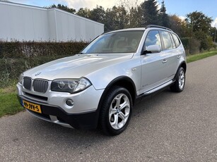 BMW X3 2.0i Executive / NAVI / CRUISE / LEER / YOUNGTIMER