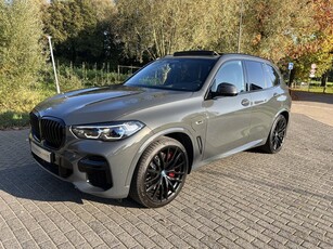 BMW X5 xDrive45e High Executive M-Sport Stoelen / B&W