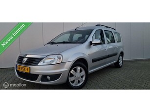 Dacia Logan 1.6 Lauréate Airco/Trekhaak