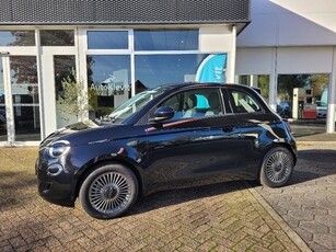 Fiat 500 Icon 42 kWh (bj 2022, automaat)