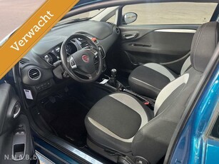 Fiat Punto Evo Lounge, Bluetooth, Airco