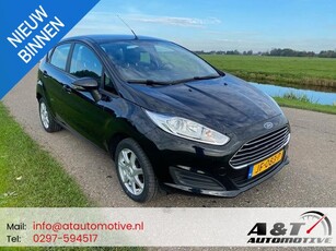 Ford Fiesta 1.0 Style Airco 2016 zwart 5drs navi nw apk