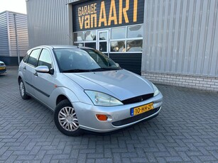 Ford Focus 1.6-16V Trend LEER AIRCO SCHERM