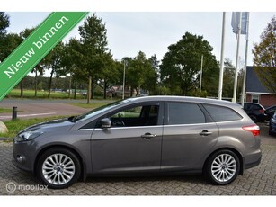 Ford Focus Wagon 1.6 TI-VCT Titanium 2011Auto CarplayClima