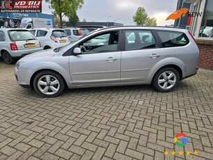 Ford FOCUS Wagon 1.8-16V Ambiente Flexifuel (bj 2008)