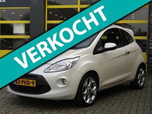 Ford Ka 1.2 Titanium Glazen dak/ Stoelverwarming /