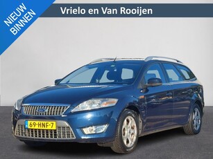 Ford Mondeo Wagon 2.0-16V Titanium Met Nieuwe APK! Zeer