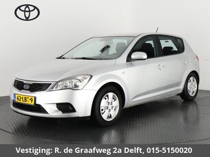 Kia cee'd 1.4 CVVT X-tra Trekhaak Airco Radio