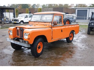 Land Rover 109 2a pick up aantoonbare km stand! (bj 1971)