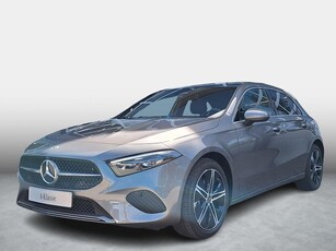 Mercedes-Benz A 250 e Luxury Line Panoramadak