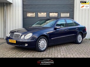 Mercedes-Benz E-klasse 240 Elegance AUTOMAAT/CRUISE/CLIMA