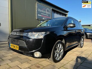 Mitsubishi Outlander 2.0 PHEV Instyle Leder S-Dak Navi