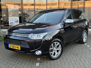 Mitsubishi Outlander 2.0 PHEV Instyle / Open Dak / Leder