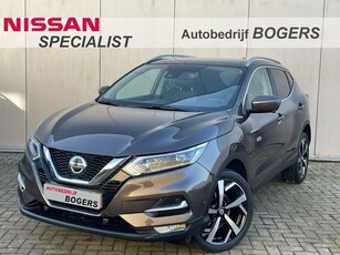 Nissan QASHQAI 1.3 DIG-T Tekna Navigatie, Panoramadak, Half