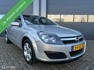 Opel Astra 1.6 Edition Uitvoering / 5Drs / Airco / Cruise