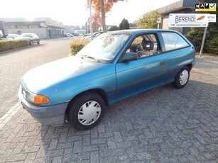 Opel Astra 1.6i GL