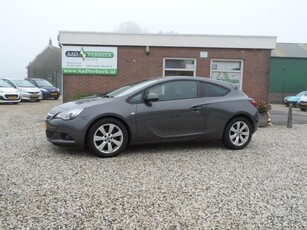 Opel Astra GTC 1.4 Turbo Sport