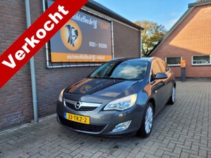 Opel Astra Sports Tourer 1.4 Turbo Cosmo (bj 2012)