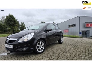 Opel Corsa 1.2-16V Essentia