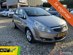 Opel Corsa 1.4-16V Enjoy,Airco,5drs,Cruise,1e eigenaar!