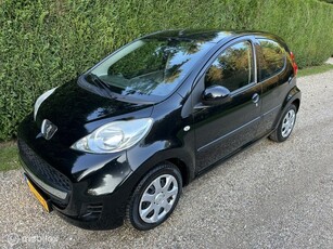 Peugeot 107 1.0-12V Sublime AIRCO