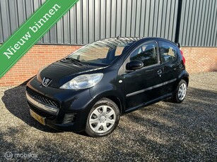 Peugeot 107 1.0-12V XS 5-Drs Apple/El-Pakket/Apk05-2025