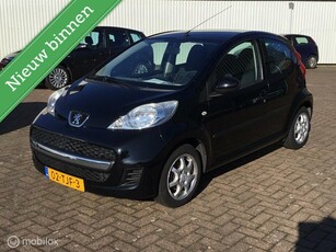 Peugeot 107 1.0-12V XS AUTOMAAT