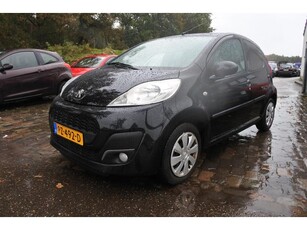 Peugeot 107 1.0 Première facelift 5 drs airco 228 dkm nw apk