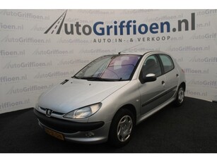 Peugeot 206 1.4 Gentry 5-deurs met aurco (bj 2002)