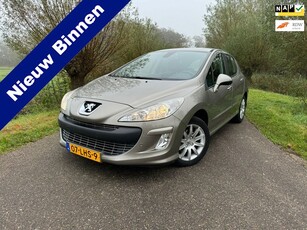 Peugeot 308 1.6 VTi XS / Automaat / Airco / Navigatie /