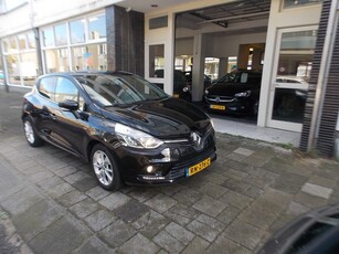 Renault Clio 0.9 TCe Limited CLIO MET VEEL OPTIES EN 64 DKM