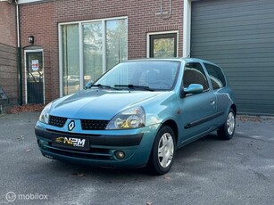 Renault Clio 1.2-16V AuthentiqueNAP