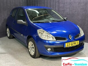 Renault Clio 1.2-16V Special Line