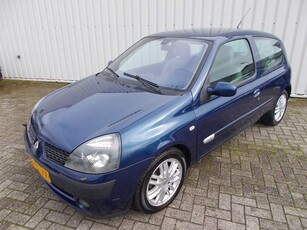 Renault Clio 1.6-16V Initiale ( APK 05-02-2025 ) (bj 2003)