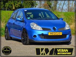 Renault CLIO 2.0-16V RS MEGCLIO / Trackday / Kanon!!