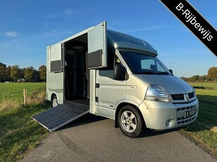 Renault Master MTM 2-paards paardenvrachtwagen MARGE