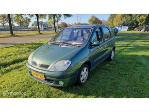 Renault Scenic 1.6-16V Dynamique