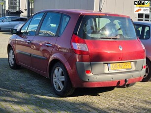 Renault Scénic 1.6-16V Privilège Comfort