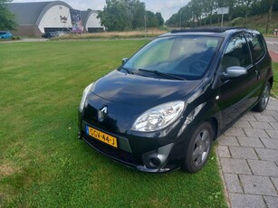 Renault TWINGO 1.2-16V Authentique met nieuwe distr en