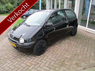 Renault Twingo 1.2 Authentique Zo Mee! (bj 2001)