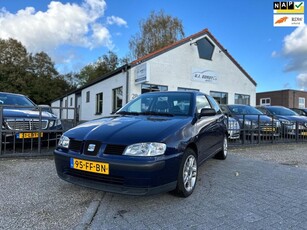 Seat Ibiza 1.6 Stella Nieuwe apk tot 03-12-2025!